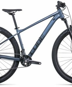 Cube Attention Indigoblack´n´black