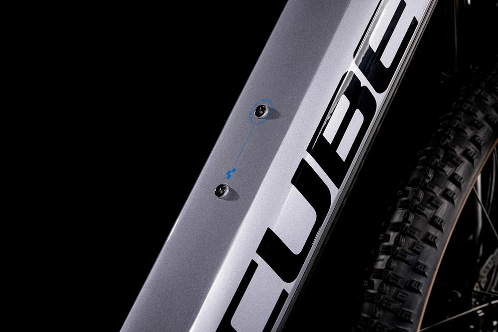 Cube Reaction Hybrid Performance 500 Polarsilver´n´blue – Image 3