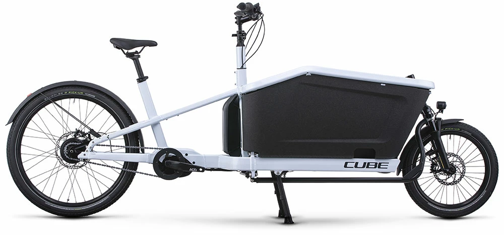 Cube Cargo Hybrid 500 Flashwhite´n´black