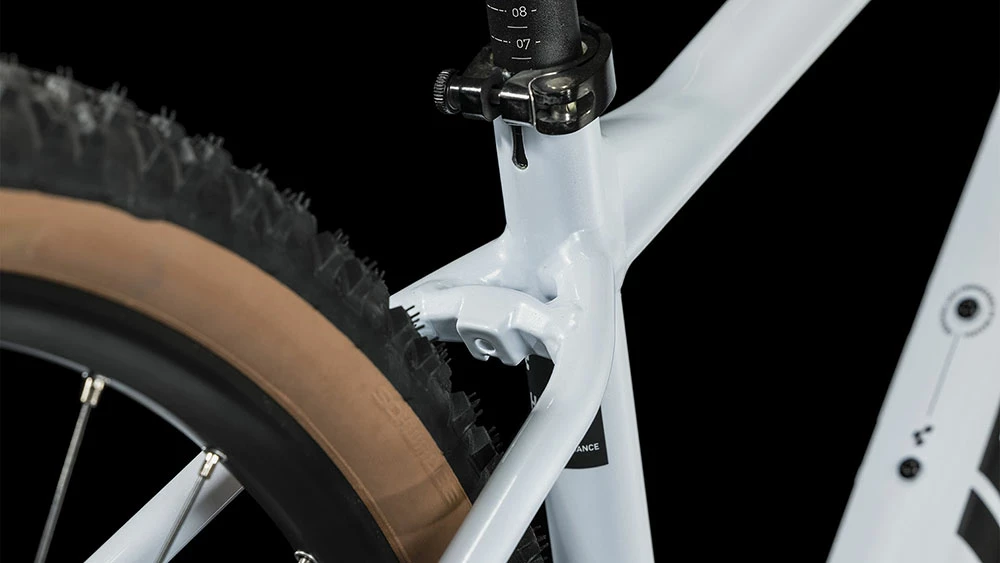 Cube Aim SLX White´n´blue´n´red – Image 3