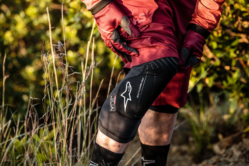 ALPINESTARS Paragon Lite - Knee Guards – Image 5