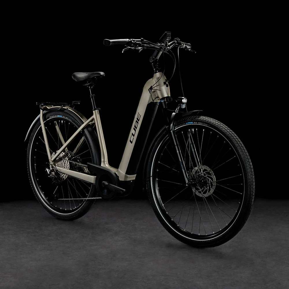 Cube Kathmandu Hybrid Pro 750 Easy Entry Flashstone´n´black – Image 2