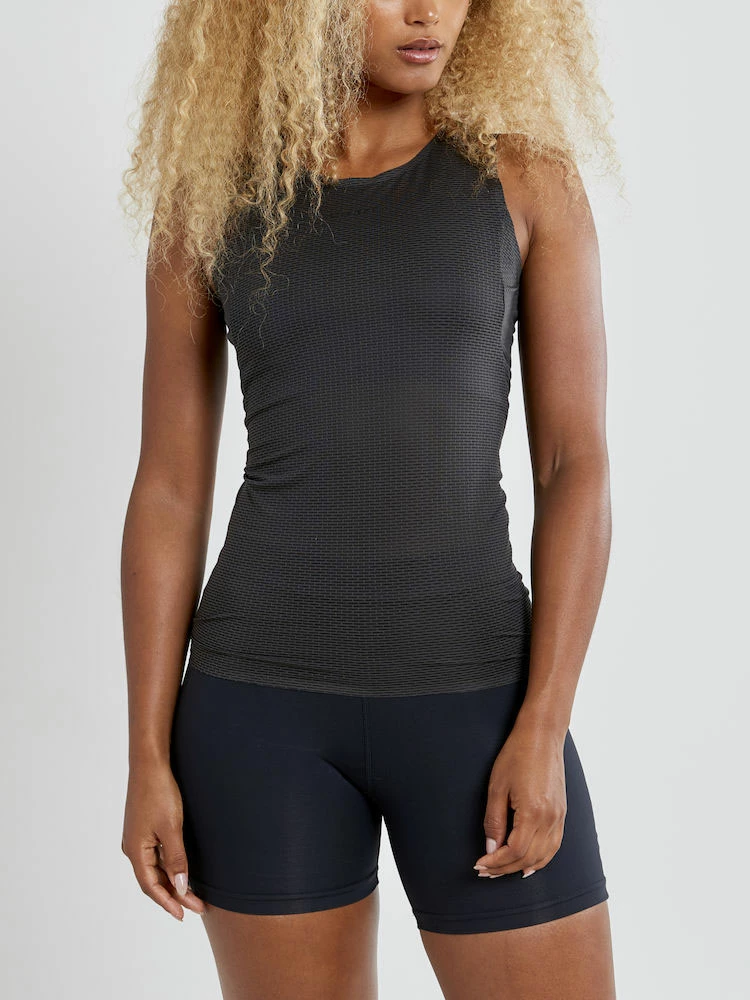 Craft Pro Dry Nanoweight - Women's Baselayer Shirt – Image 4