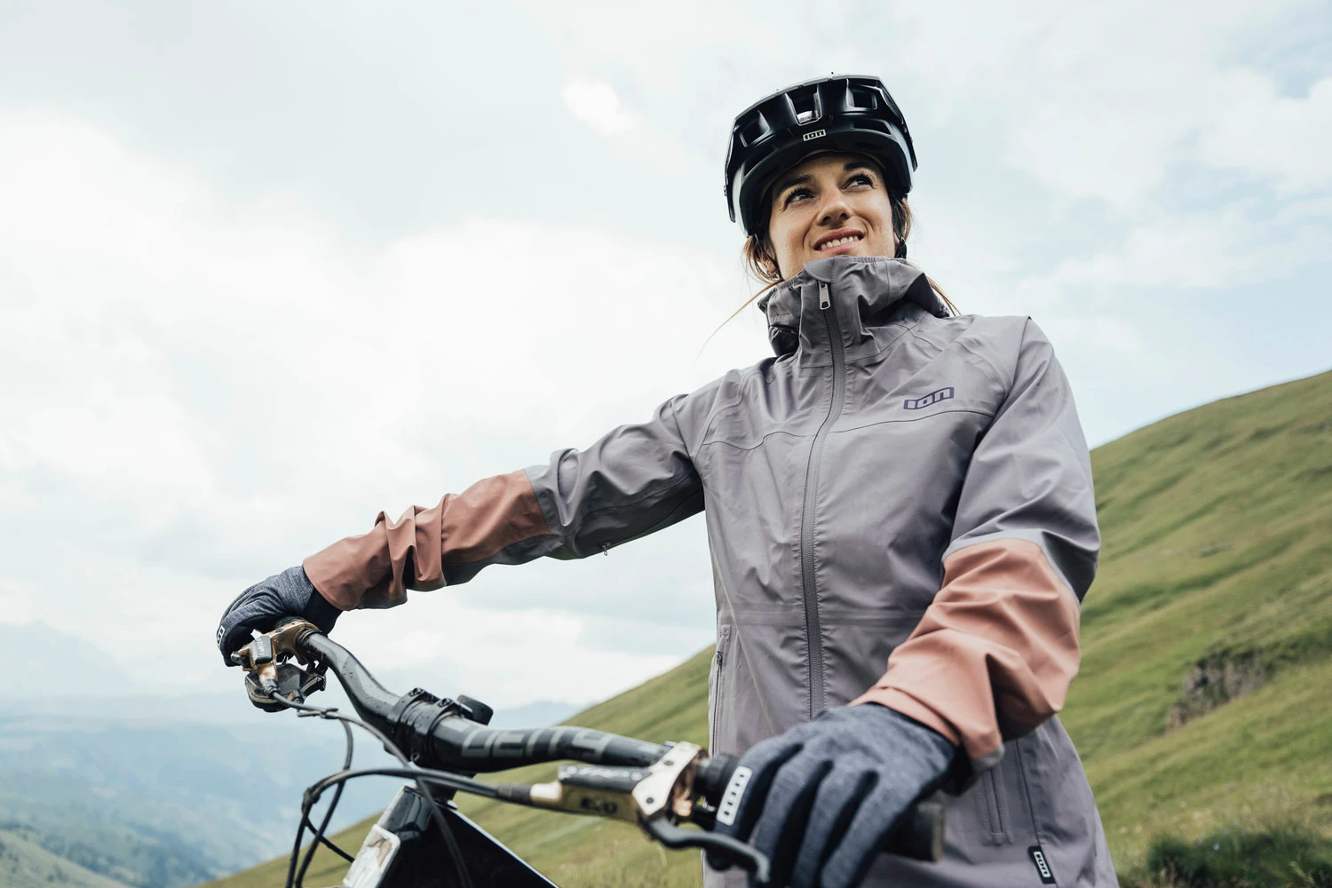 ION Shelter 3L - Veste De VTT Pour Femmes – Image 3