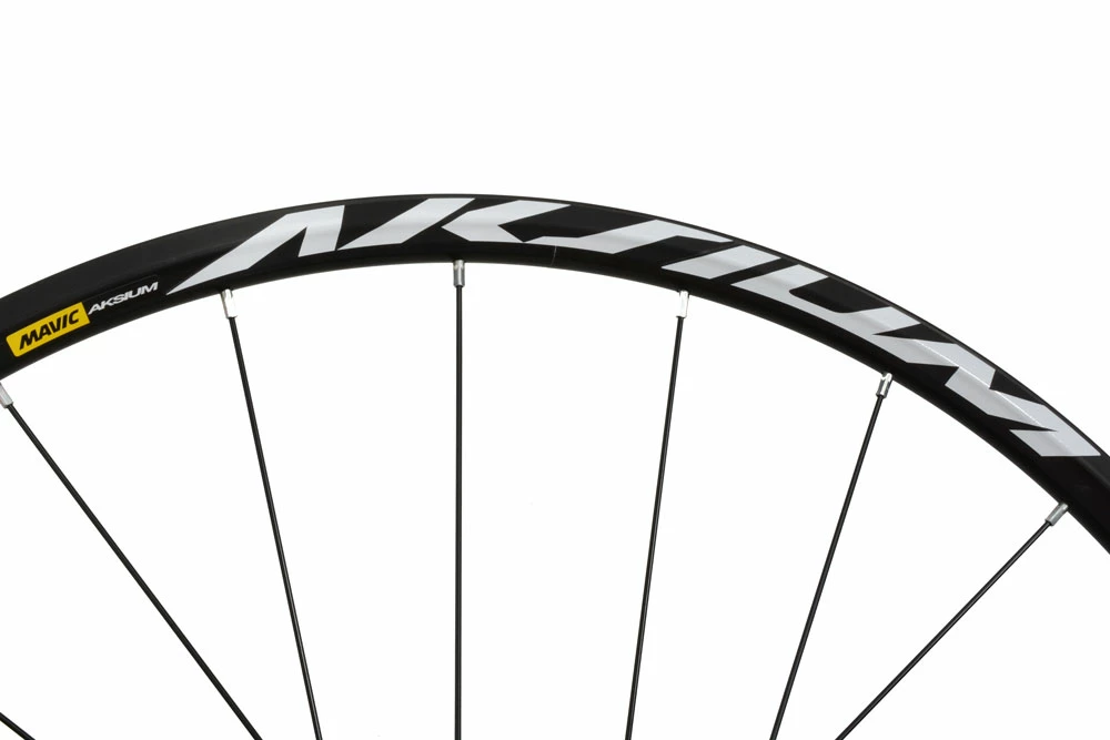 Mavic Aksium Disc 6-Bolt Shimano Wheelset – Image 3