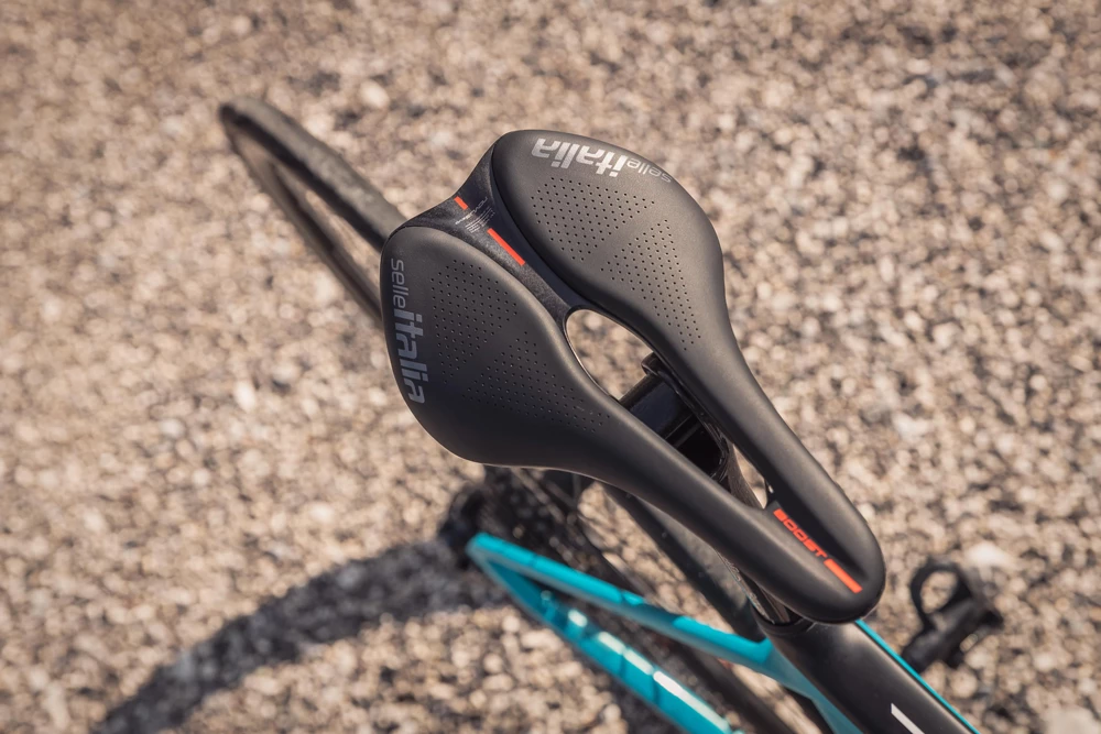 SELLE ITALIA Selle NOVUS Evo Boost Kit Carbon Superflow – Image 3