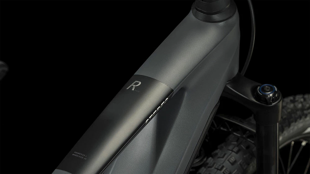 Cube Stereo Hybrid 140 HPC Race 625 Grey´n´chrome – Image 2