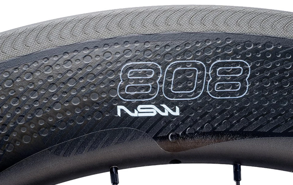 ZIPP Jeu De Roues 808 NSW Carbon Clincher – Image 4