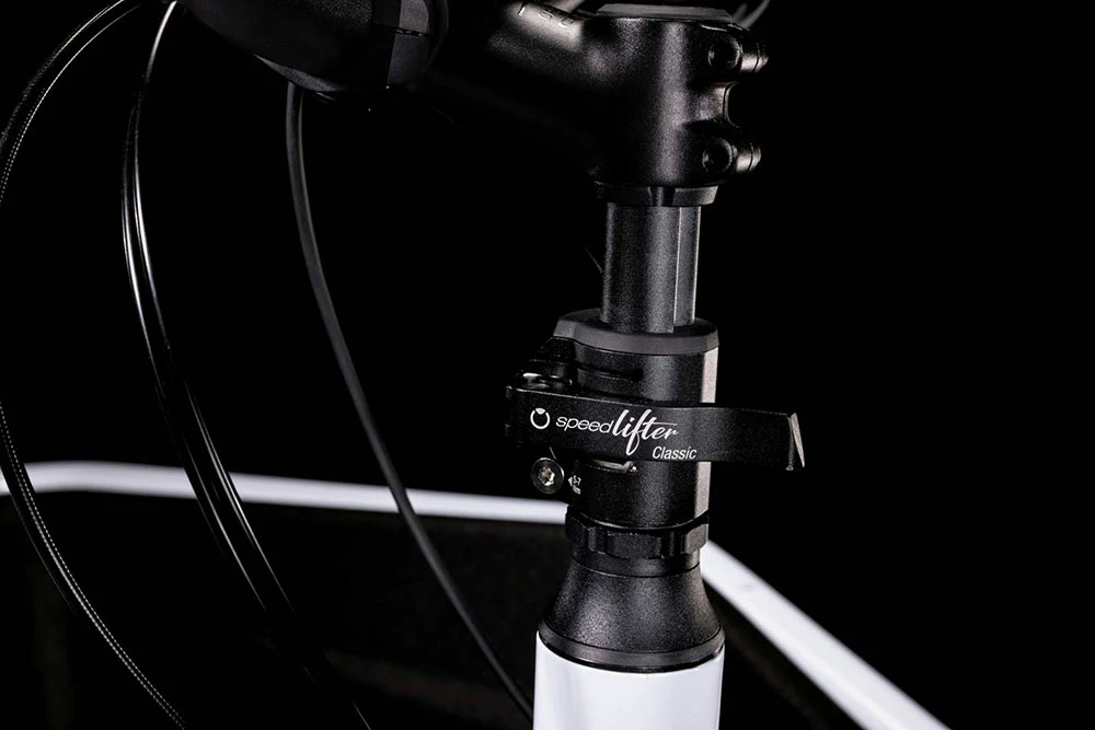 Cube Cargo Hybrid 500 Flashwhite´n´black – Image 6