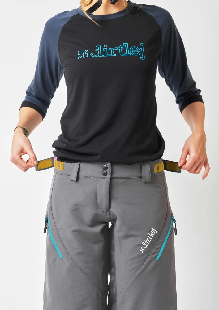 Dirtlej Trailscout Summer - Women's MTB Shorts – Image 5